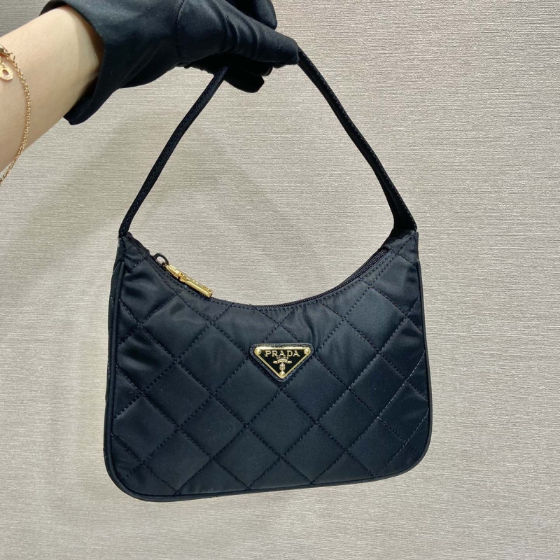 Pra*a hobo bags